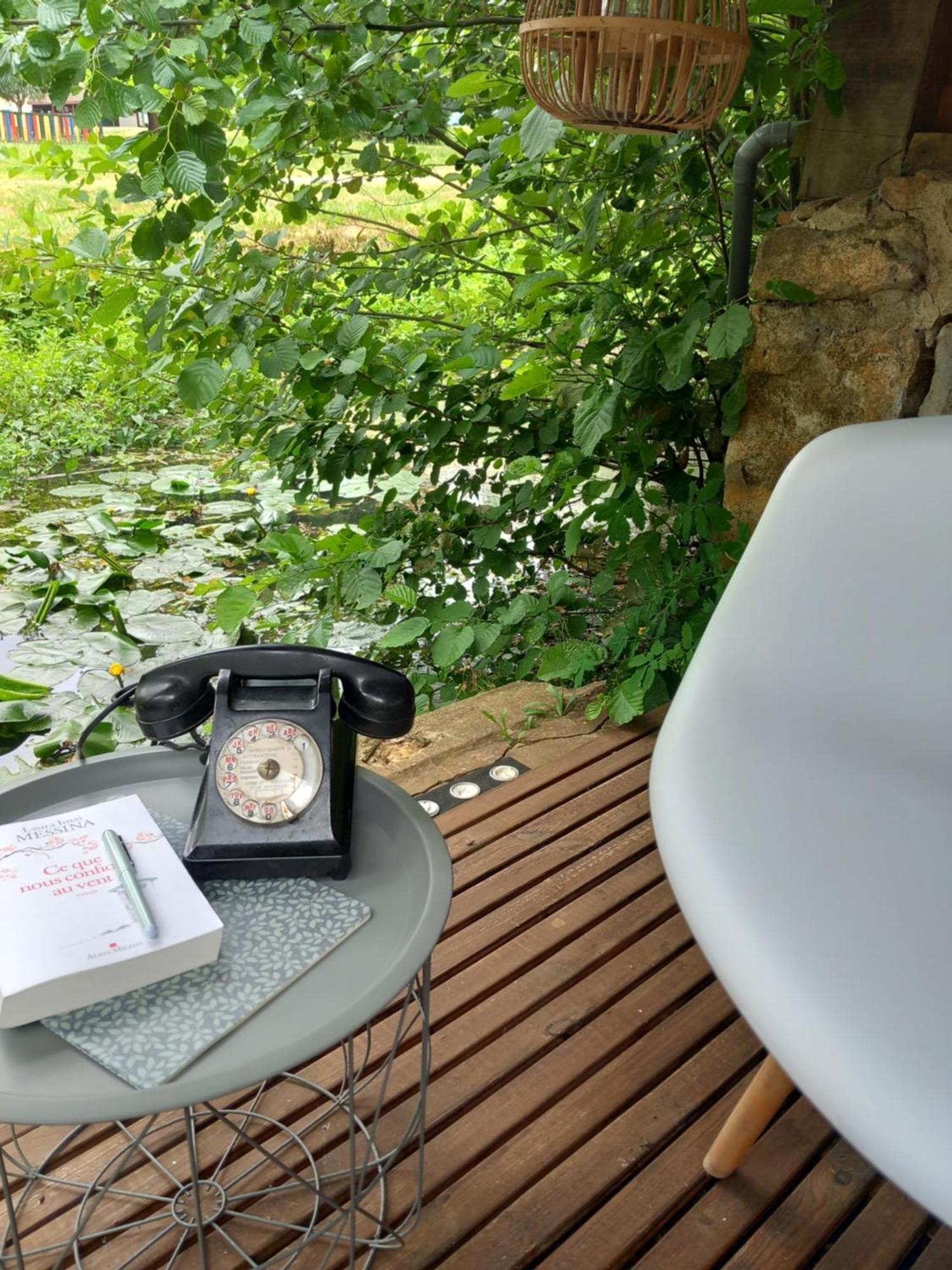 Lodge Au Vent Savigne-l'Eveque Экстерьер фото