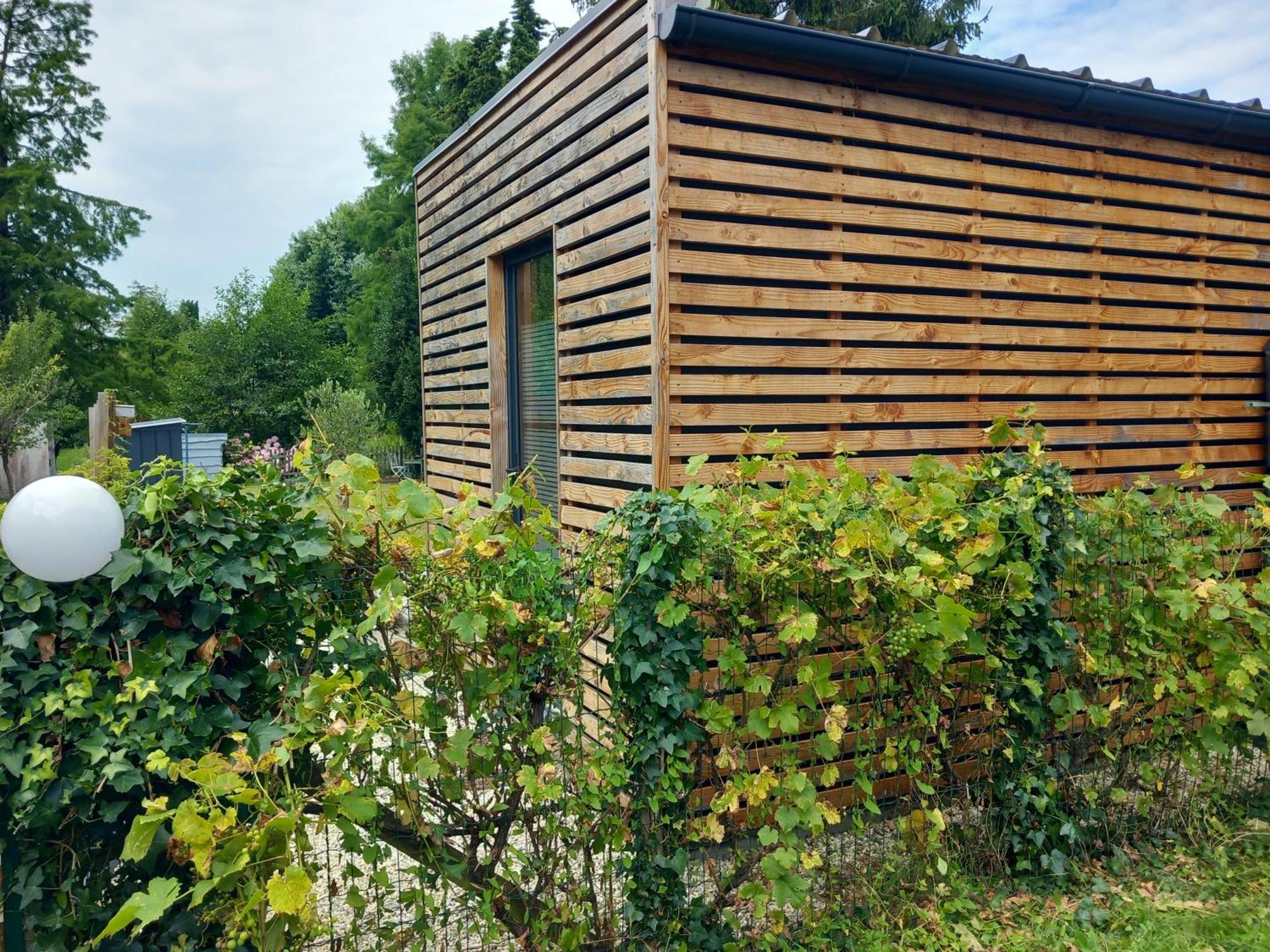 Lodge Au Vent Savigne-l'Eveque Экстерьер фото